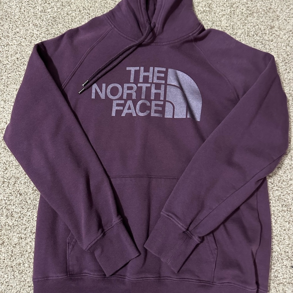 The North Face Women’s Hoodie